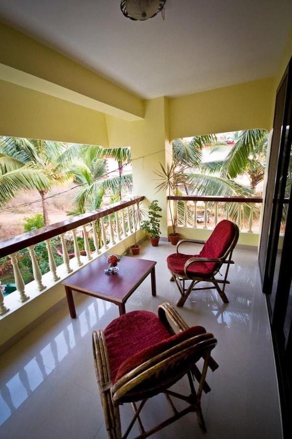 Shanu'S Seaside Inn - A Family-Run Guesthouse Just 100 Metres From Candolim Beach Exterior foto